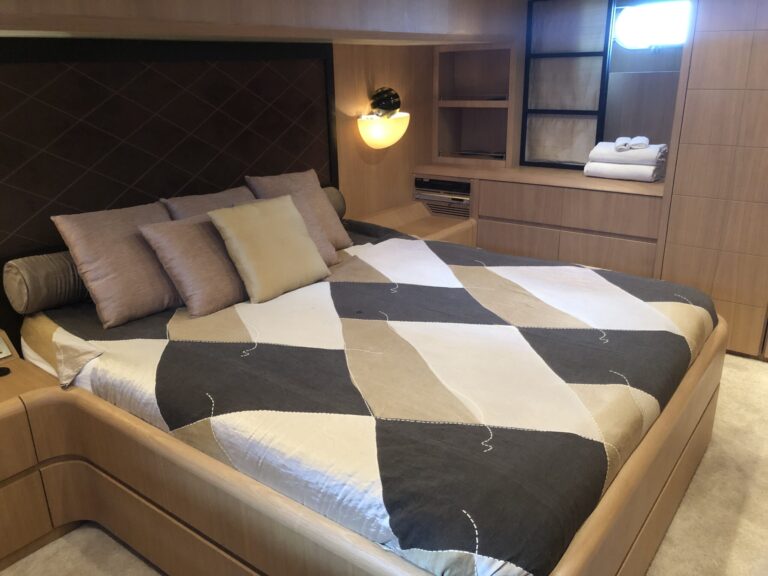 Salon of the Limitless yacht